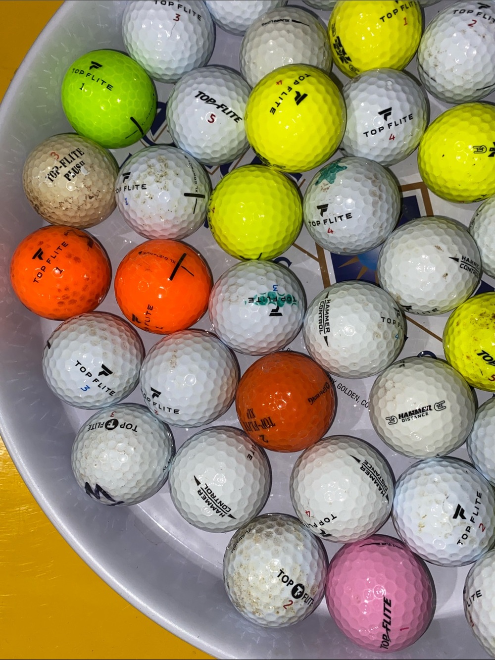 Top-Flite Mixed Golf Ball Lot - Picture 3 of 5